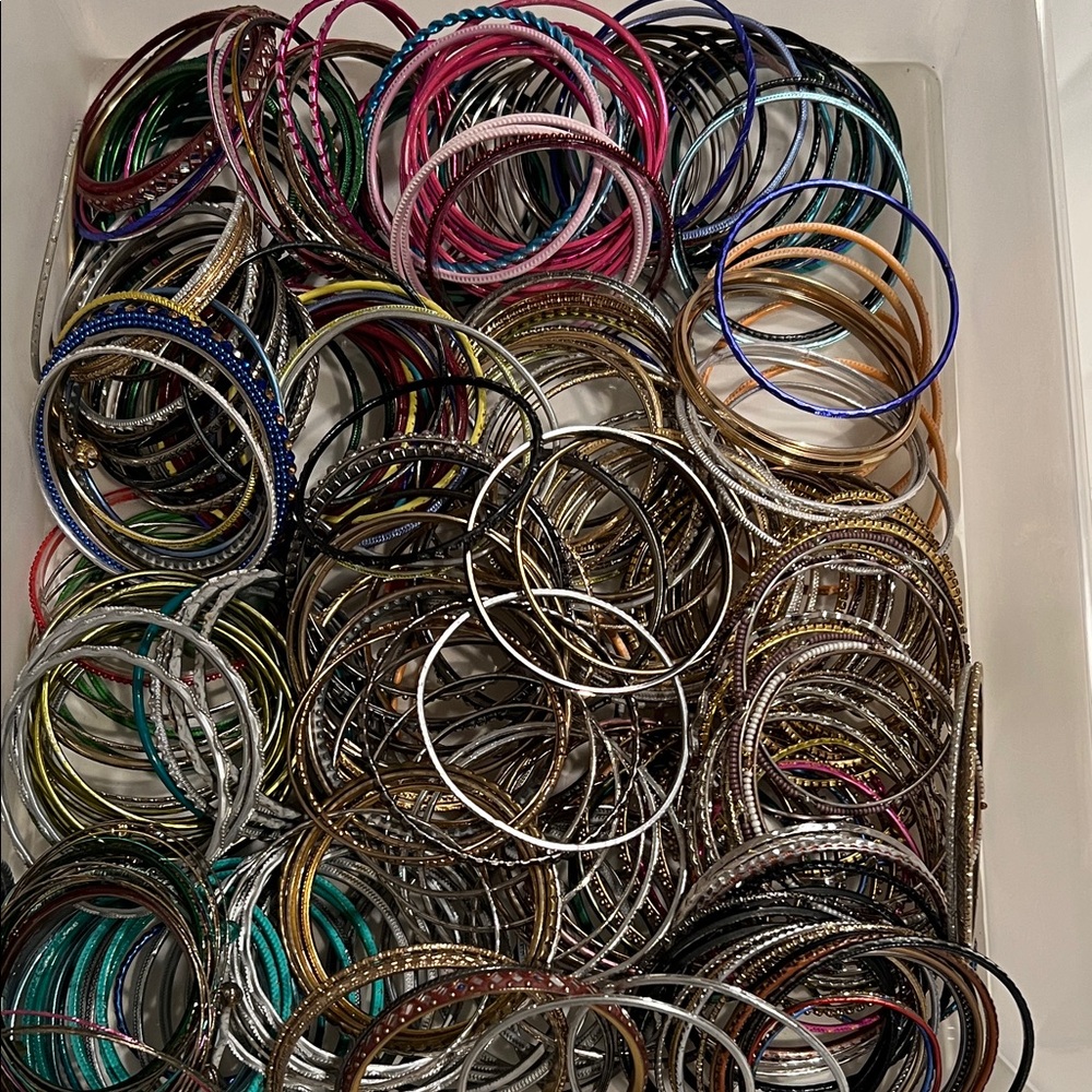 100+ mixed Bangle Bracelets